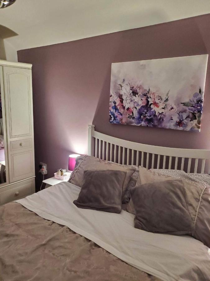 Minimum Stay Two Nights Larne Luaran gambar